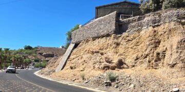 Inician trabajos de reconstrucción de una vialidad y una escuela en Santa Rosalía