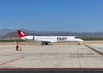 La Paz fortalece la conectividad aérea nacional: inicia TAR dos nuevas rutas
