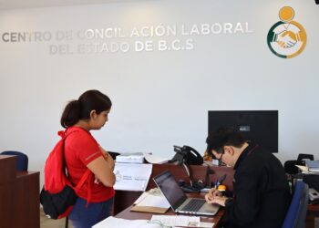 Llaman a mujeres a denunciar violencia laboral de género: STByDS