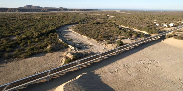 Avanza en BCS la transformación, con proyectos de infraestructura y desarrollo urbano: VMCC