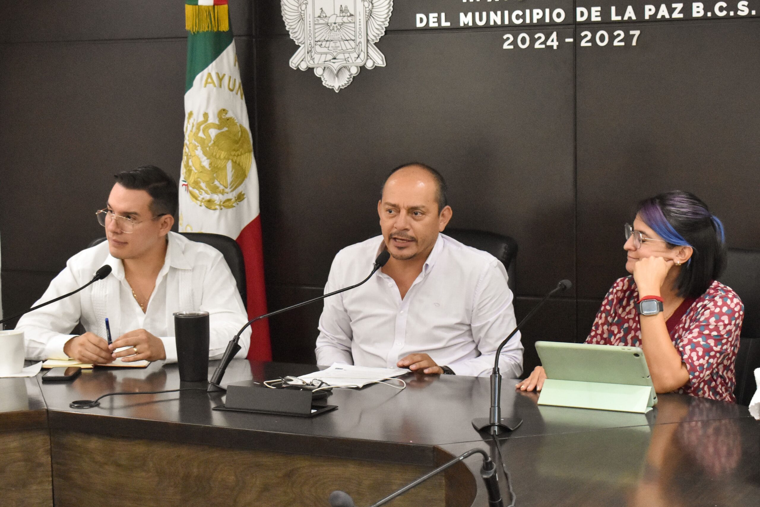 Reordenaremos y daremos certeza jurídica a los habitantes de Puerto Chale: Abimael Ibarra