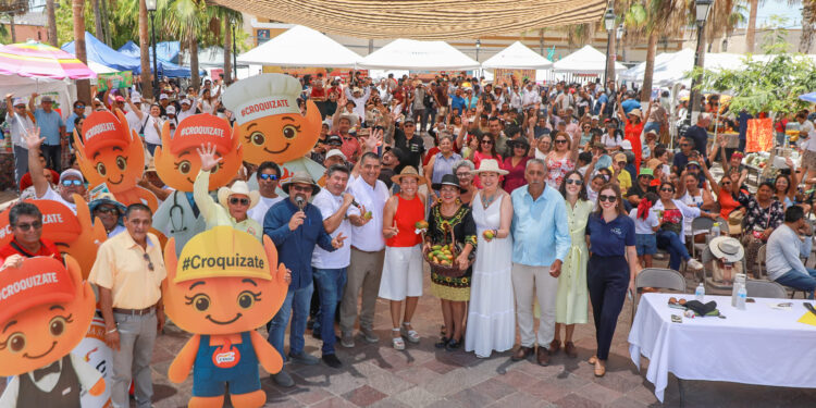 Reconoce Milena Quiroga a la comunidad de Todos Santos por mantener sus tradiciones con el Festival del Mango