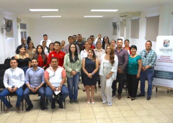Impulsa Ayuntamiento de Los Cabos gobierno digital para agilizar trámites
