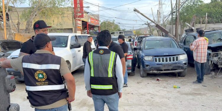 Realizan recorridos de inspección en yonkes clandestinos de Cabo San Lucas
