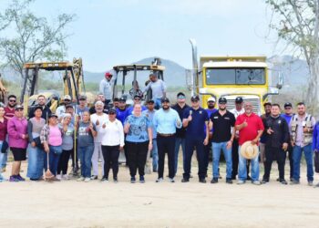 Realizan jornada de limpieza en colonia La Ballena etapa 2