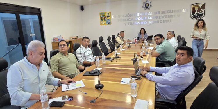 Continúan mesas de análisis sobre tarifas de transporte de carga en Los Cabos