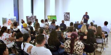 Presentan en Cabo San Lucas el poemario ganador de los LII Juegos Florales “Margarito Sández Villarino”