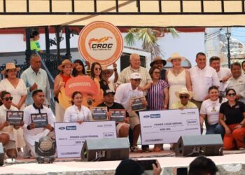 Inaugura el gobernador VMCC el Festival del Mango en Todos Santos