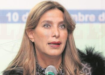 Maki Ortiz exige freno a pesca industrial que amenaza especies protegidas en BCS