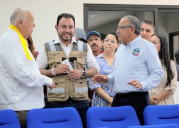 Promueve alcalde Christian Agúndez la apertura de la facultad de medicina en Los Cabos