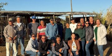 Celebra diputada Teresita Valentín inicio de obras de electrificación en el norte de Mulegé