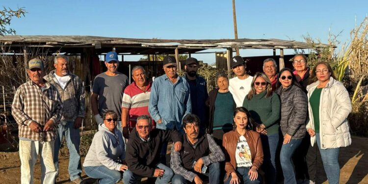 Celebra diputada Teresita Valentín inicio de obras de electrificación en el norte de Mulegé