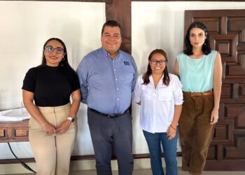 Fructífero recorrido por el distrito XIV: Diputada Teresita Valentín Vázquez