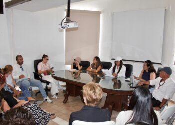 Avanza en Cabo San Lucas organización del Festival y Desfile de Día de Muertos