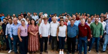 Autoridades junto al Sector Pesquero y Acuícola acuerdan programa de acciones integrales para su fortalecimiento en Baja California Sur