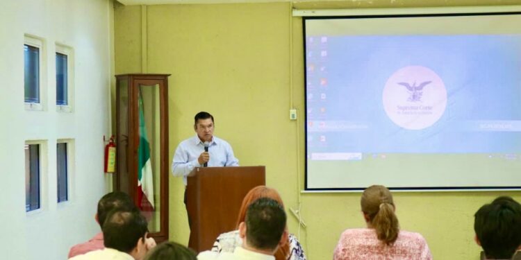 Gobierno de BCS impulsa la actualización profesional de las y los operadores del sistema de justicia penal