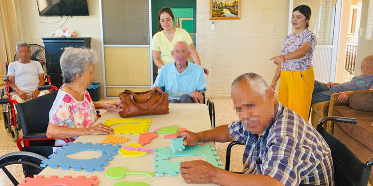 Acerca Salud estatal atenciones gerontológicas a pacientes del norte de la entidad 