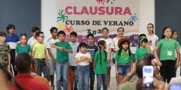 Realizan clausura de cursos de verano en el Centro Municipal de las Artes