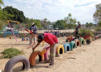Servicios Públicos rehabilita parques de Todos Santos y El Pescadero