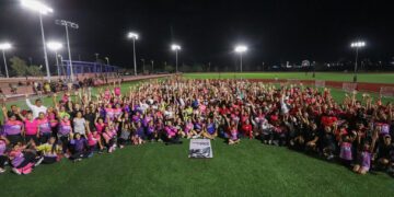 Milena Quiroga encabeza “Zumbatón por La Paz” con más de 500 participantes