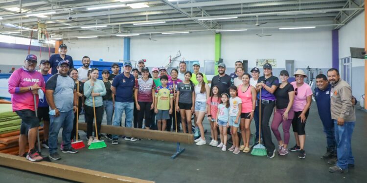 Ayuntamiento de La Paz se suma a jornada de limpieza en el GUM