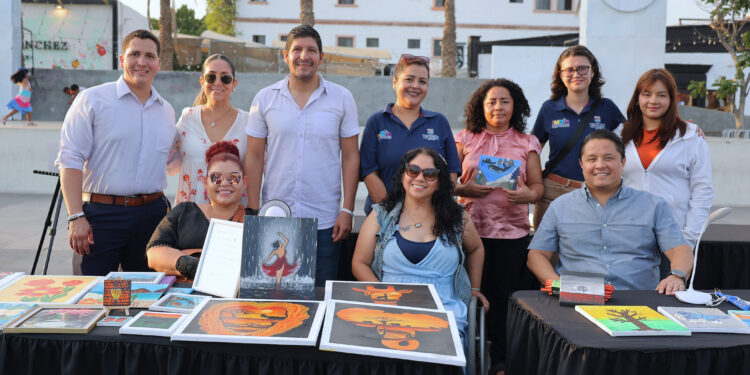 Impulsa Ayuntamiento de Los Cabos a emprendedores con discapacidad en los “Jueves de Arte”
