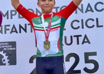 Reconoce Ayuntamiento de Los Cabos a joven atleta campeón nacional de atletismo infantil
