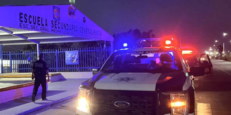 Autoridades municipales priorizan la seguridad de la comunidad estudiantil 