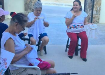 Impulsa Comisión de Asuntos Indígenas talleres de bordado para preservar tradiciones en Los Cabos