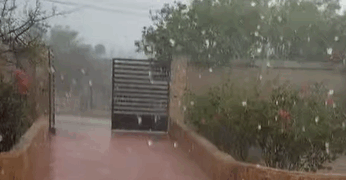 🌧️ Lluvia sorprende al sur de La Paz: colonias como Calafia y San Pedro registran precipitaciones este jueves