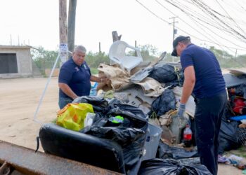 Alcalde Christian Agúndez y delegada Karina de la O encabezan una jornada masiva de limpieza en CSL
