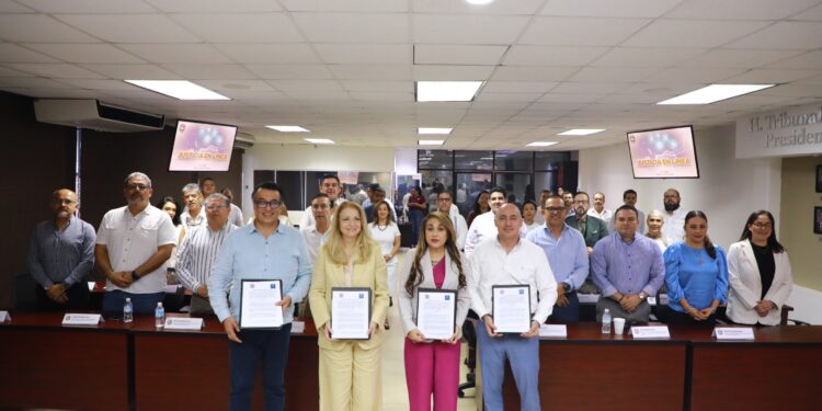 Poder Judicial de BCS firma Convenio Interinstitucional de Comunicación Oficial Digital con Colegio de Notarios de BCS