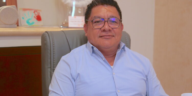 Concluye Gobierno de Los Cabos el dictamen sobre edificio contiguo a zona de deslave de cerro en CSL