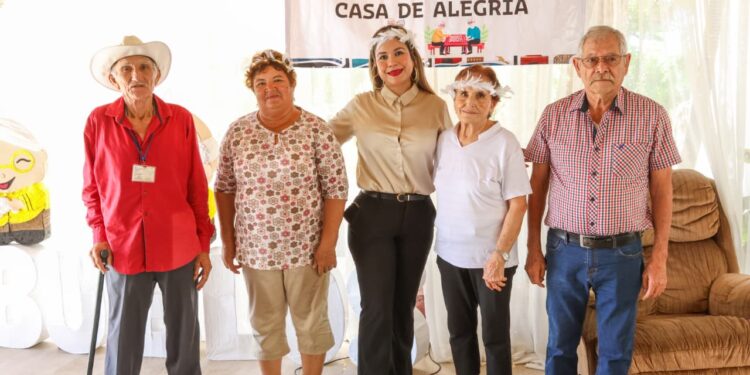 DIF Los Cabos reconoce y celebra a las personas adultas mayores