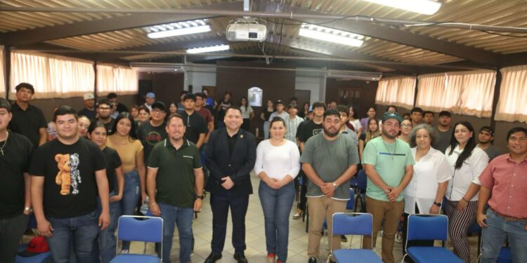 “Los fenómenos son naturales, los desastres no”: Diputado Erick Ivan Agúndez