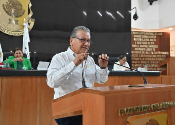 El diputado Fernando Hoyos plantea reforma al Código Penal para proteger a las mujeres violentadas