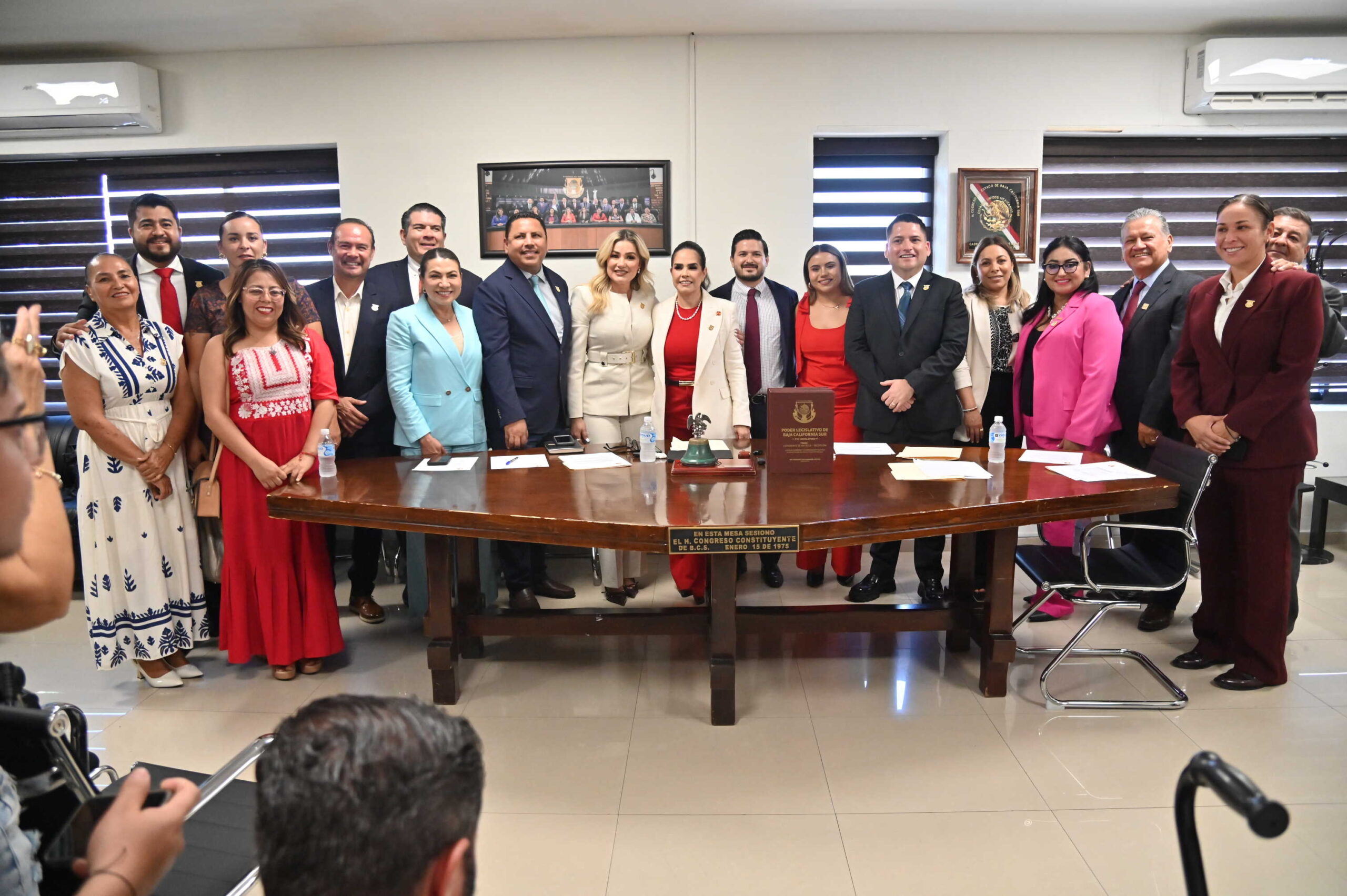 A trabajar con sensibilidad, firmeza y puertas abiertas se comprometió la diputada Gabriela Montoya como presidenta de la  JUGOCOPO