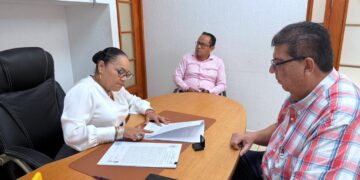 Firma Ayuntamiento de Los Cabos escritura del nuevo Instituto de Desarrollo Sostenible