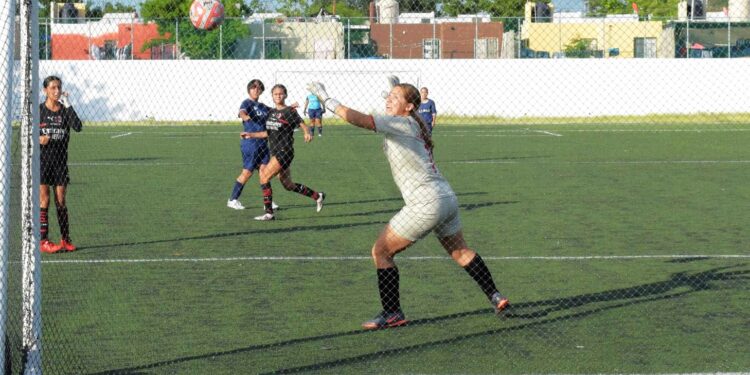 Por el huracán “Lorena”, posponen inicio de Juegos Nacionales Populares 2025 en la ciudad de La Paz