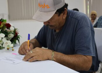 Beneficia SEDIF a familias de Comondú con pensiones humanitarias