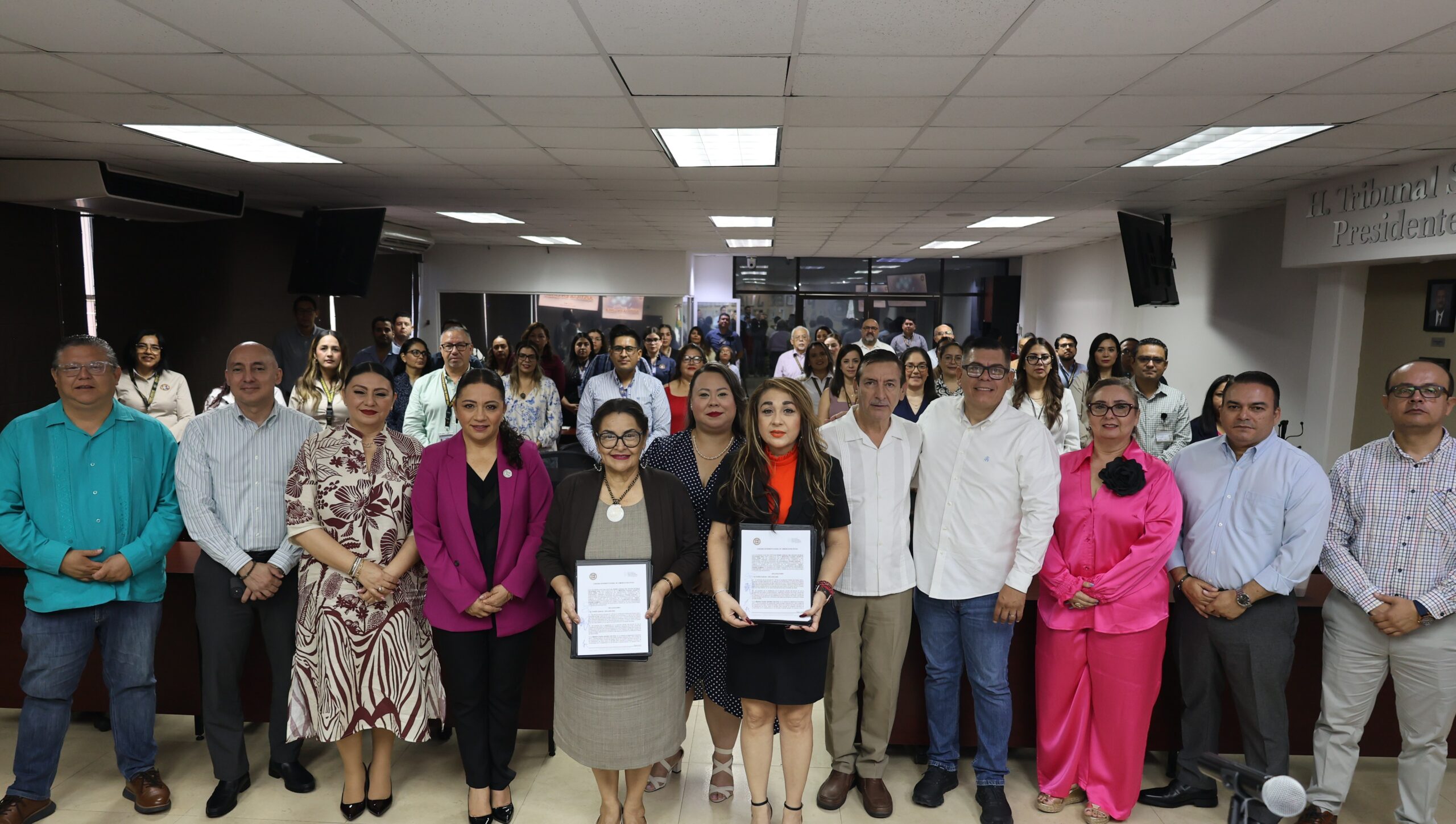 DIF Estatal y Poder Judicial signan convenio para eficientar los procesos de población prioritaria