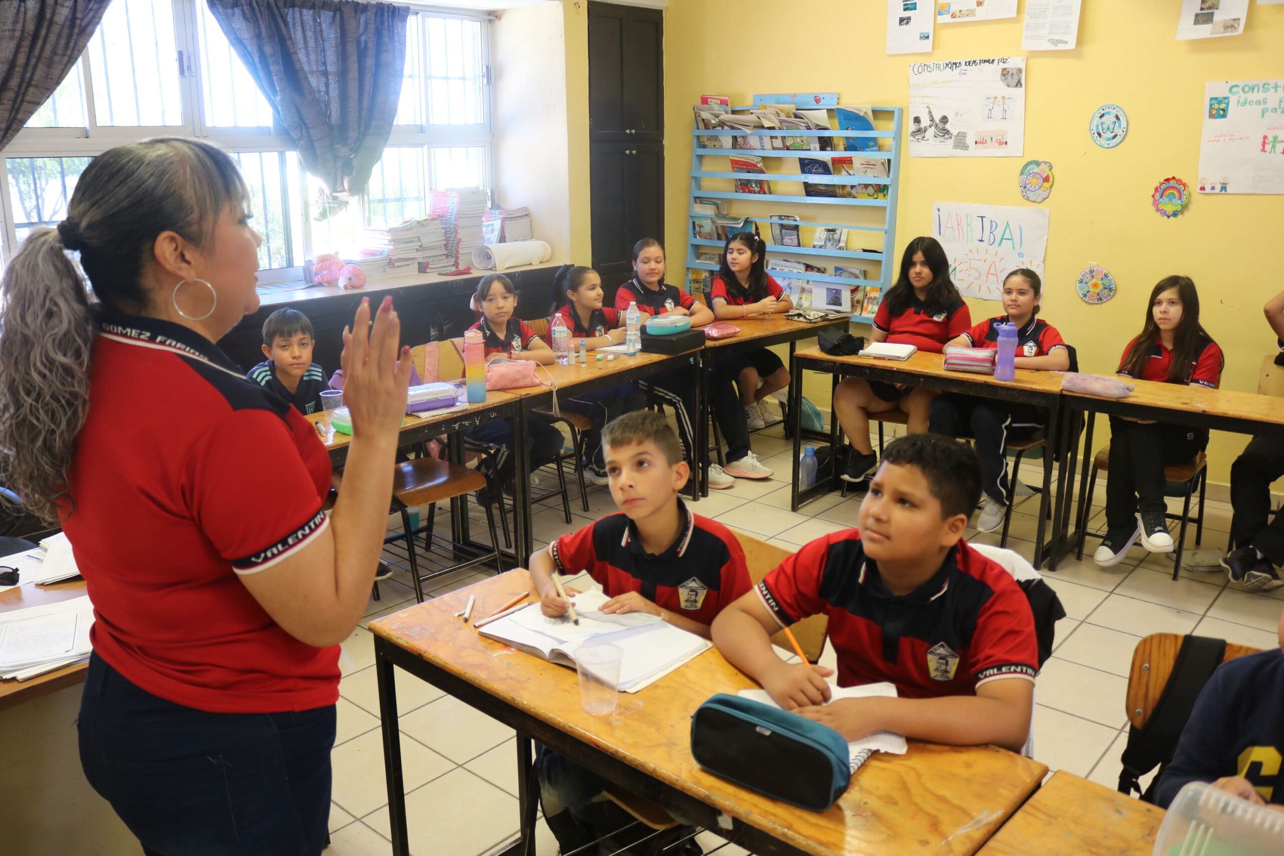 Otorga SEP BCS en protocolos públicos, plazas para docentes de primaria