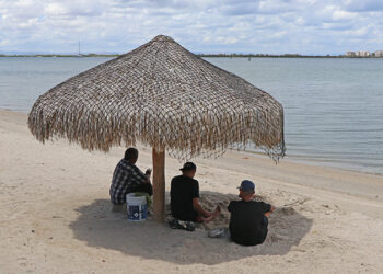 Llama la Secretaría de Salud a no ingresar a las playas de BCS en próximas 96 horas