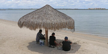 Llama la Secretaría de Salud a no ingresar a las playas de BCS en próximas 96 horas