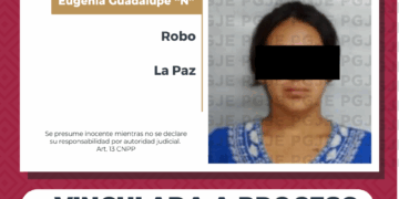 POR ROBO A PERSONA MAYOR DE 60 AÑOS QUEDA VINCULADA A PROCESO EN LA PAZ