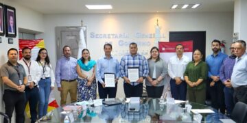 Gobierno del Estado y la cadena OXXO unen alianzas para impulsar el desarrollo social y económico de BCS