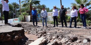 Saúl González recorre comunidades de Mulegé para evaluar daños por lluvias