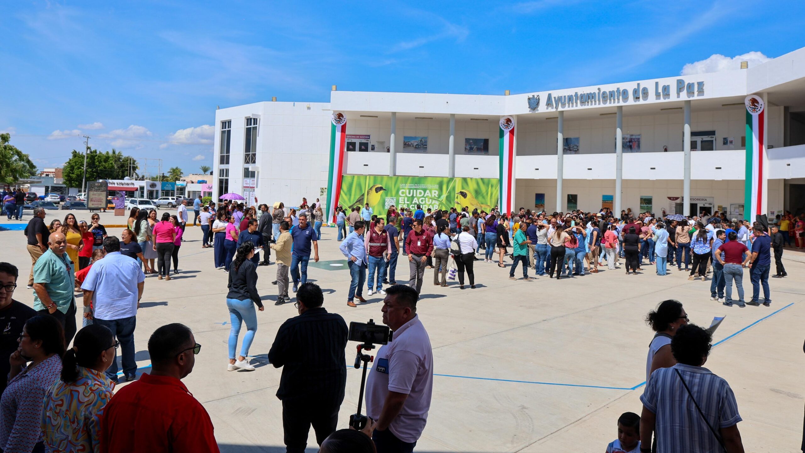 La Paz participa en el Segundo Simulacro Nacional 2025 en el marco del Día Nacional de la Protección Civil