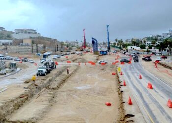 Tránsito en glorieta de Fonatur se encuentra operando con 3 en carriles; exhortan a circular con precaución