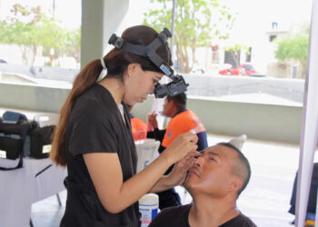 Más de 100 familias beneficiadas en jornada médica gratuita en la colonia Las Palmas, en Cabo San Lucas 